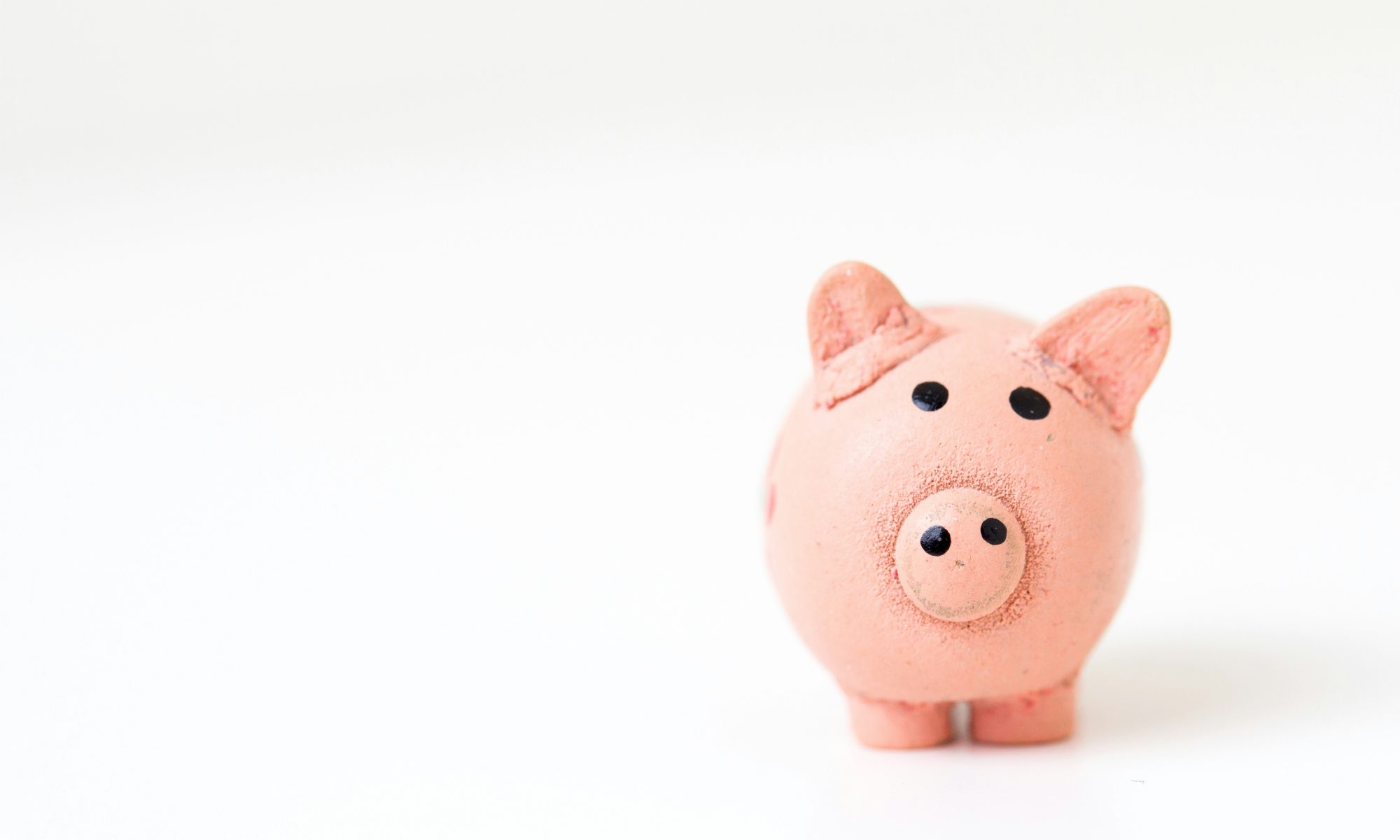Pink piggy bank representing maximising your returns at tax time